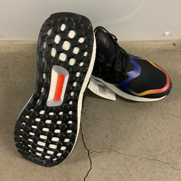 adidas UltraBOOST DNA Black Rainbow - Picture 10 of 10